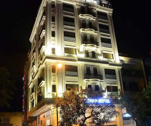 Hotel Khach San Osaka